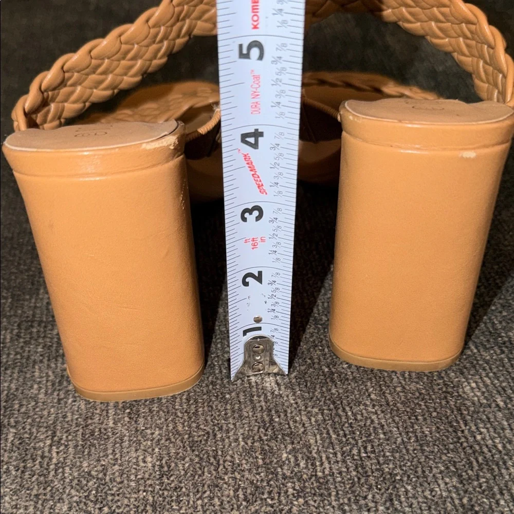 Rouge Helium Women's Braided Tan Heels - Picture 3 of 6